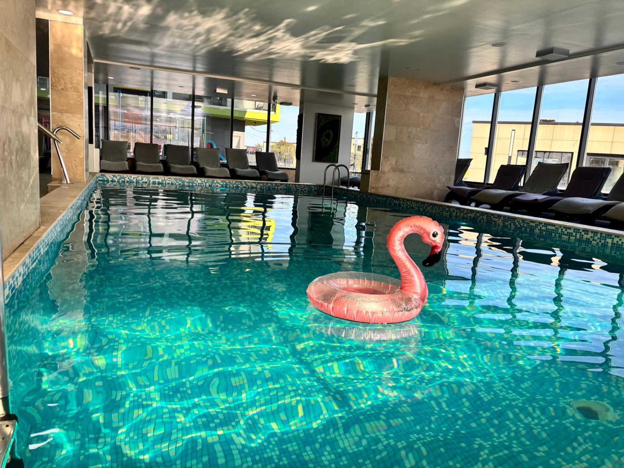 Eka Studio - Pool & Spa Beach Resort Navodari Luaran gambar